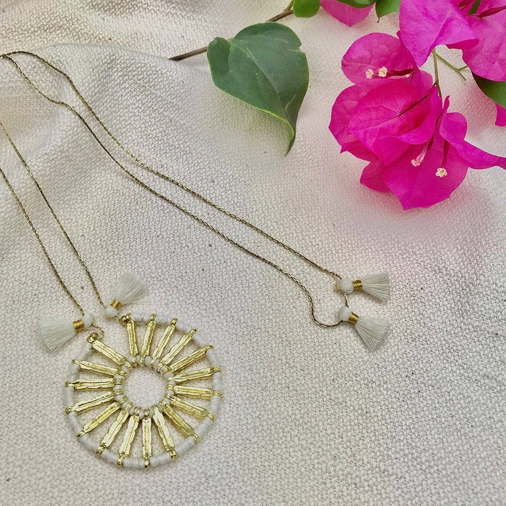 Circle pendant tassel necklace