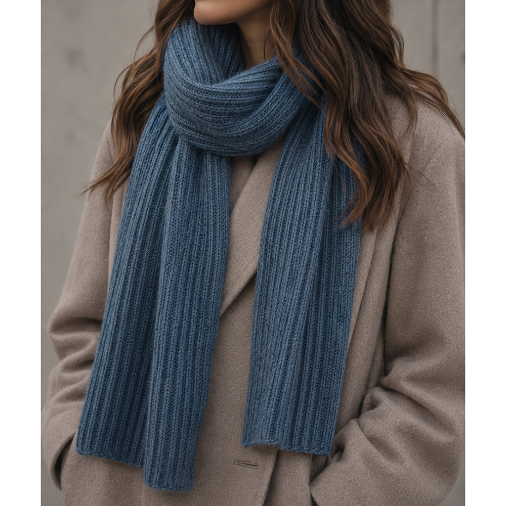 blue cashmere knit scarf

