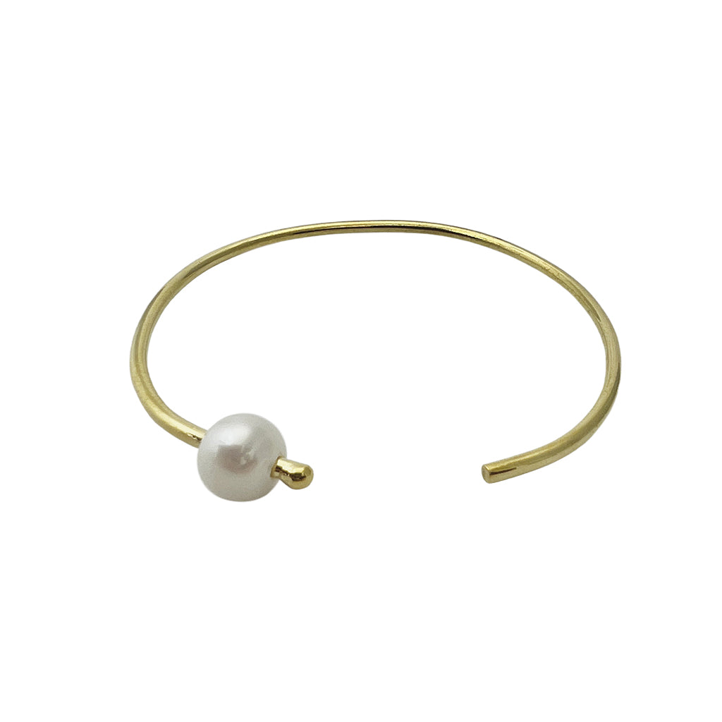 gold pearl bangle bracelet