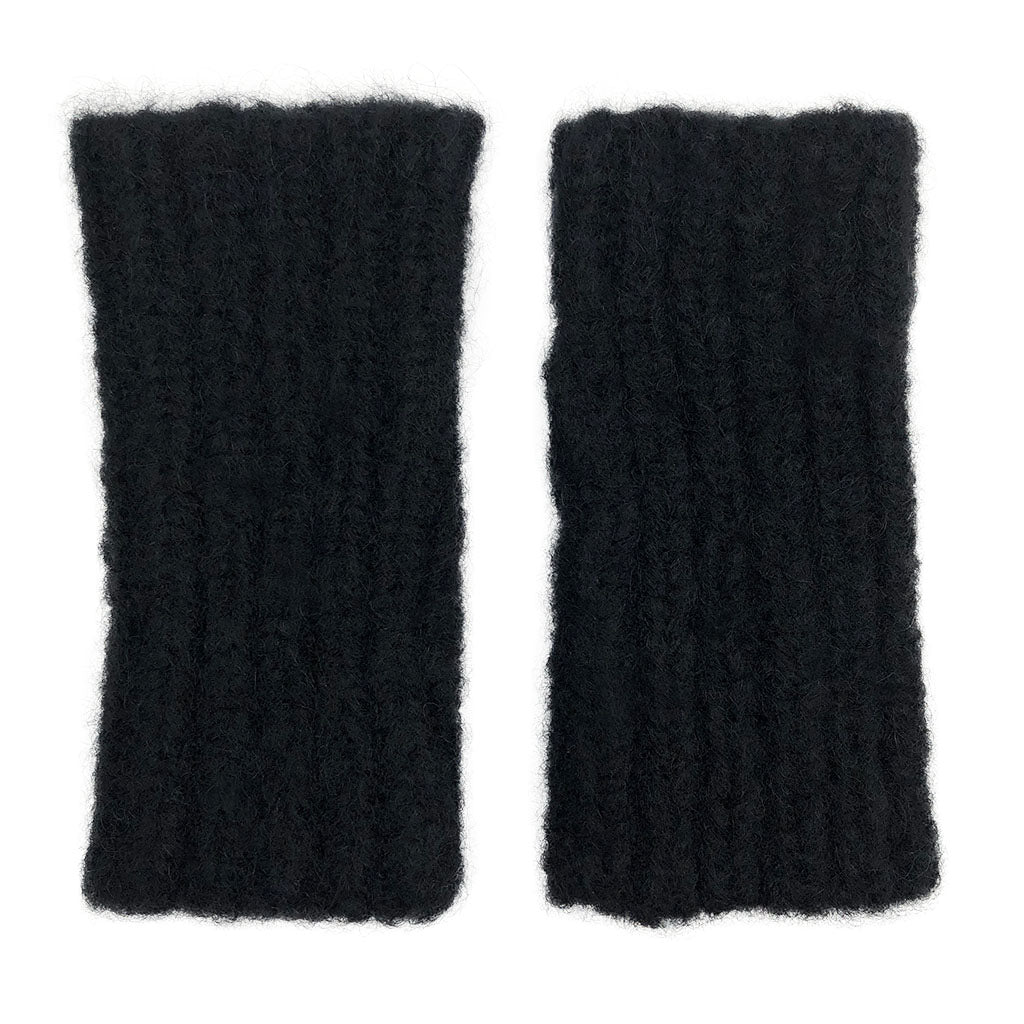 black ribbed alpaca gloves