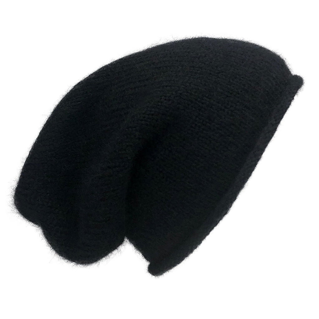 black slouchy beanie