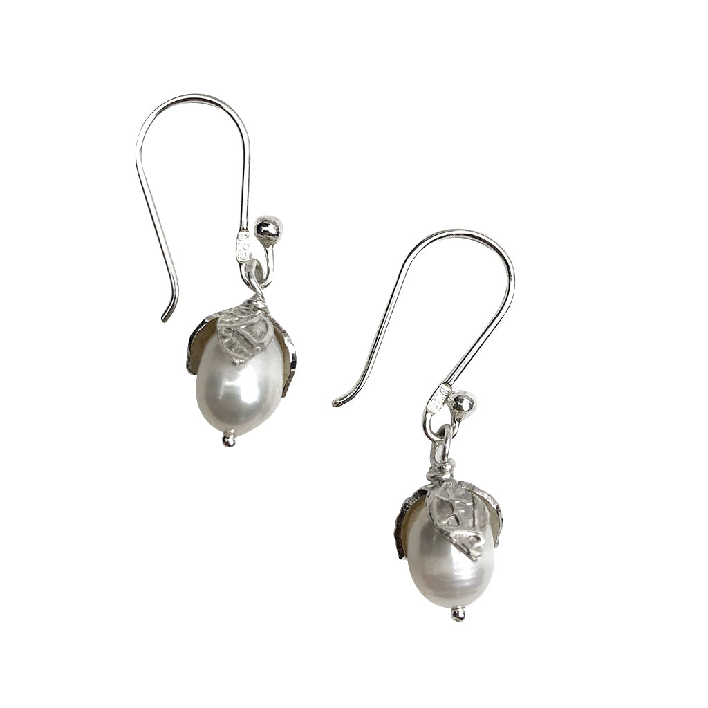 pearl peru earrings