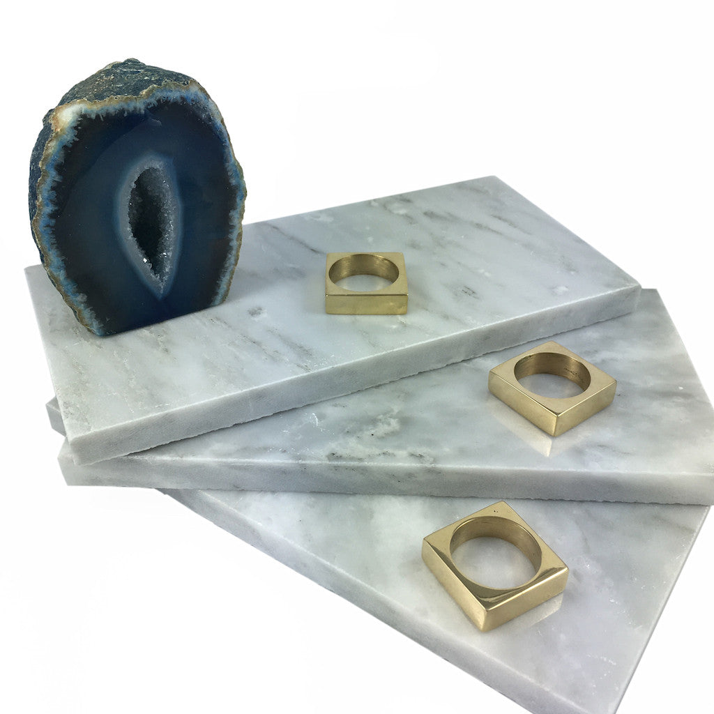Square rings on stone